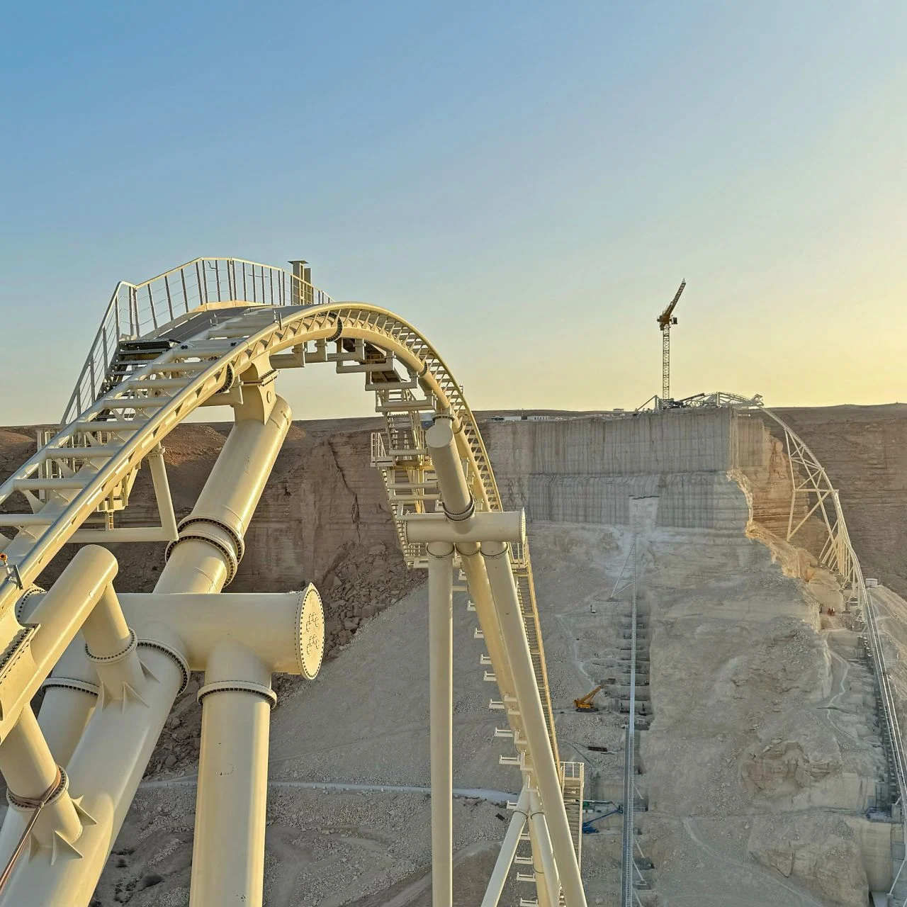 Falcons Flight : un Exa Coaster Intamin à Six Flags Qiddiya