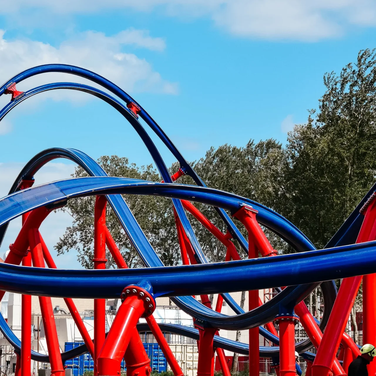 Un Vertical Launch Coaster, un Hot Racer et un spinning coaster Intamin à Dream Island